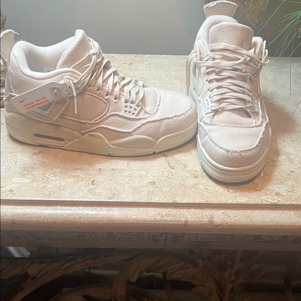 Nike Light Beige Sneakers